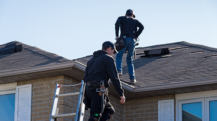 Tips for Choosing the Right Roofing Contractor